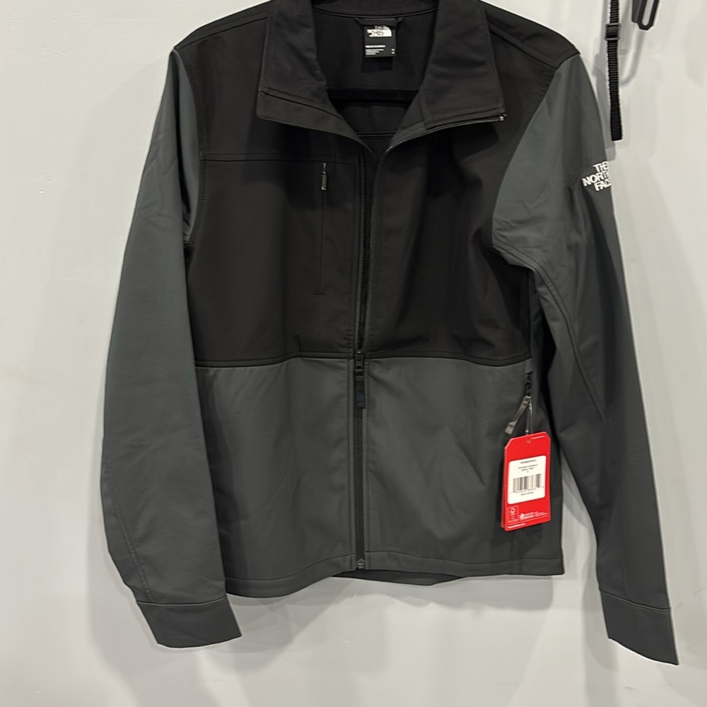 The North Face® Castle Rock - Picture 6 of 7